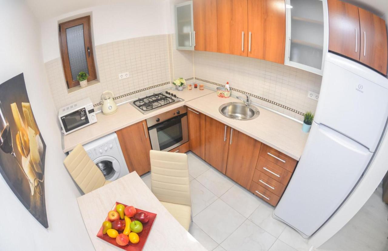 Spacious And Modern Apartment Close To Old City Bukarest Exterior foto