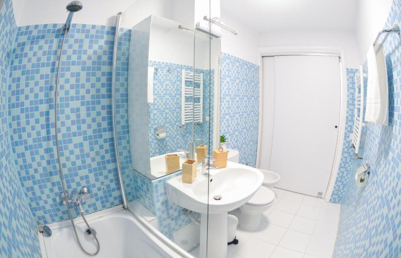 Spacious And Modern Apartment Close To Old City Bukarest Exterior foto